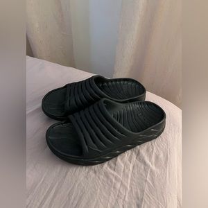 Hoka Ora Recovery Slides
